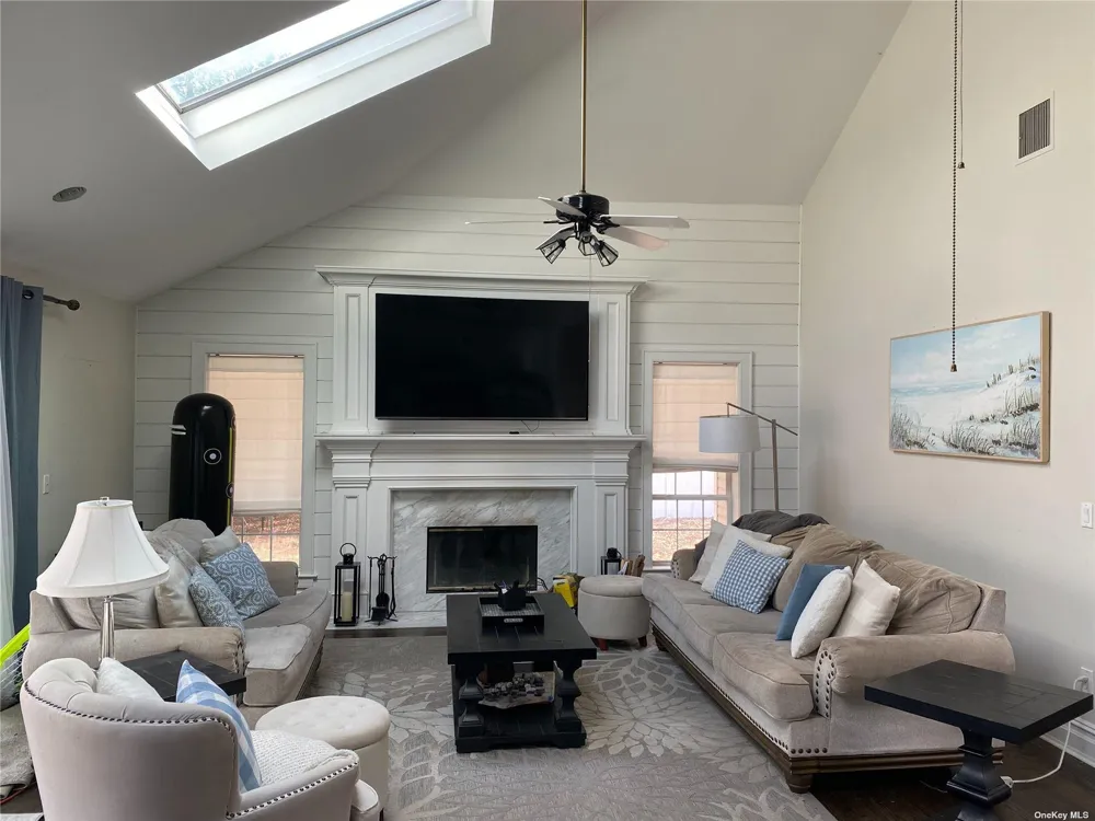 22 Drew Drive Eastport, NY 11941