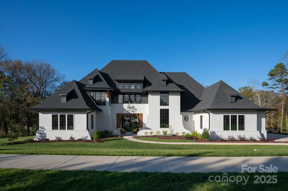 1004 Maxwell Court #1