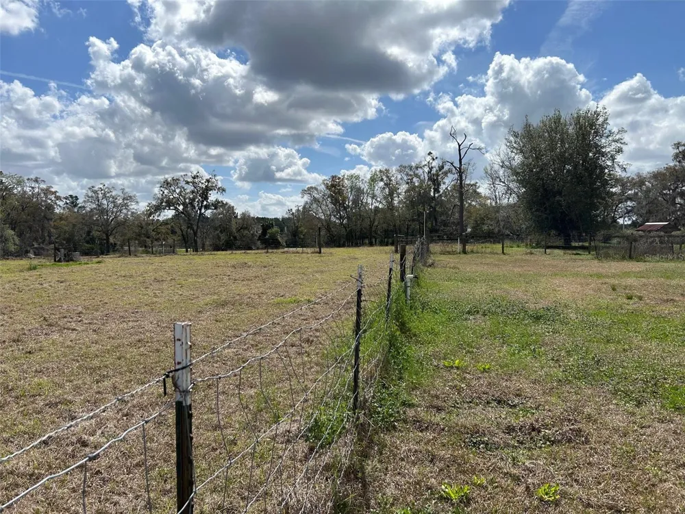 13925 NW US-441 Alachua, FL 32615