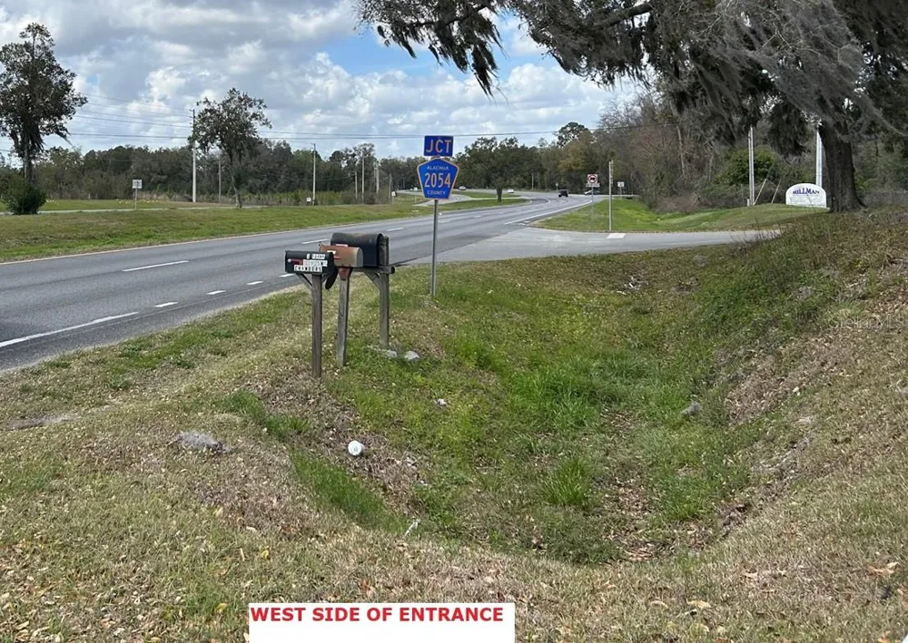 13925 NW US-441 Alachua, FL 32615