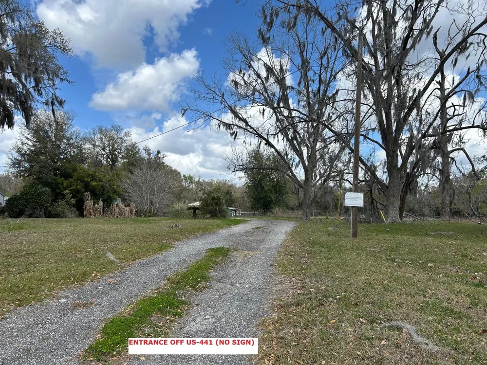 13925 NW US-441 Alachua, FL 32615