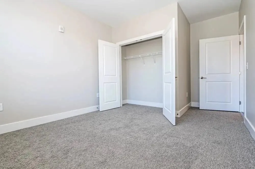 802 S 6th St Nashville, TN 37206