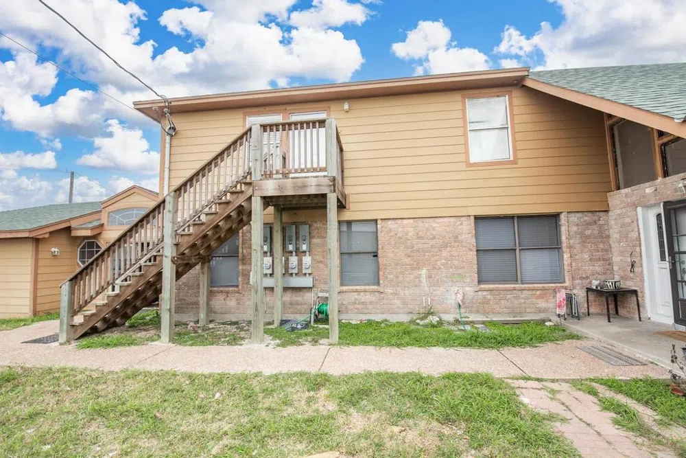 4107 Highway 35 Highway S Rockport, TX 78382