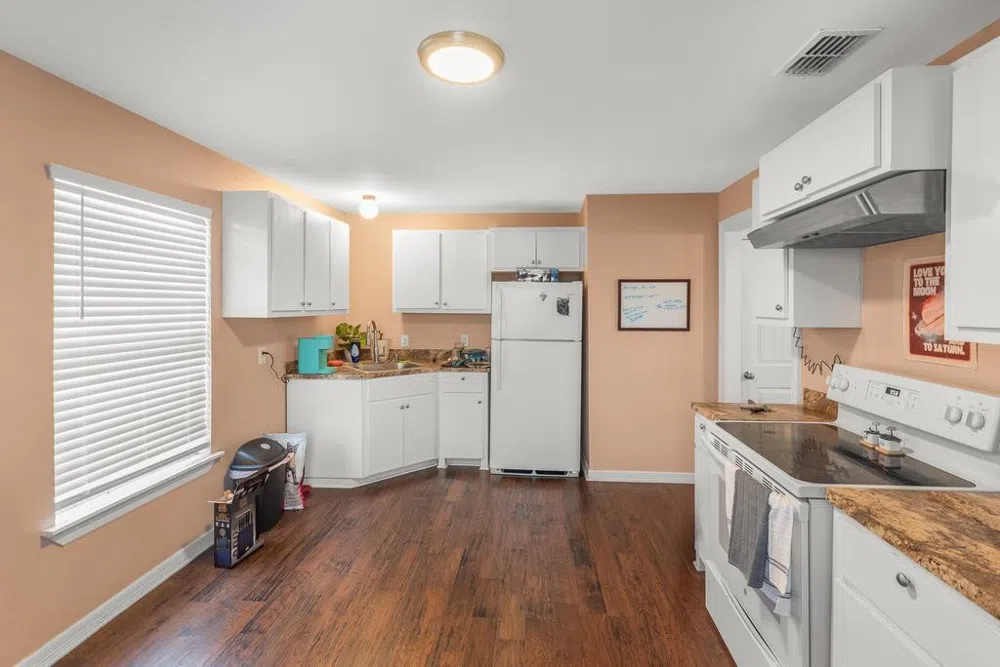 4107 Highway 35 Highway S Rockport, TX 78382