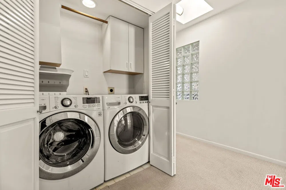 3616 The Strand #C Manhattan Beach, CA 90266