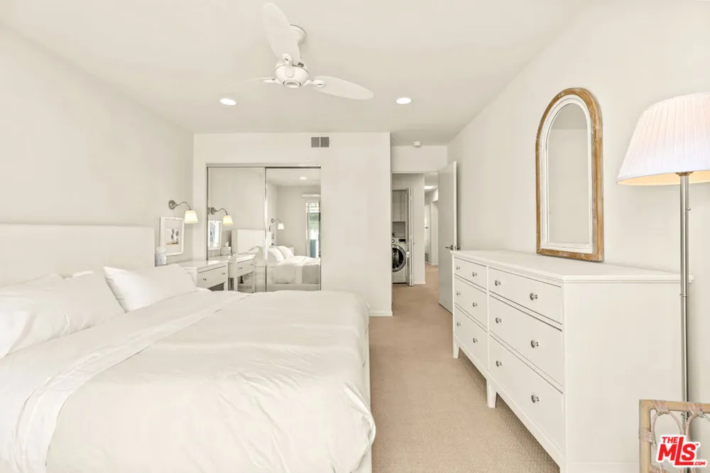 3616 The Strand #C Manhattan Beach, CA 90266