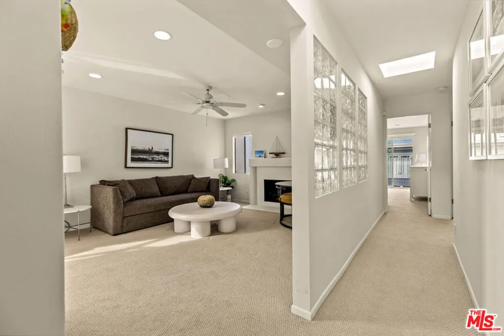 3616 The Strand #C Manhattan Beach, CA 90266