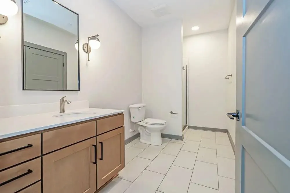 700 Dew St Nashville, TN 37206