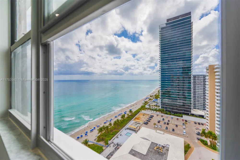 1950 S Ocean Dr #20L Hallandale Beach, FL 33009