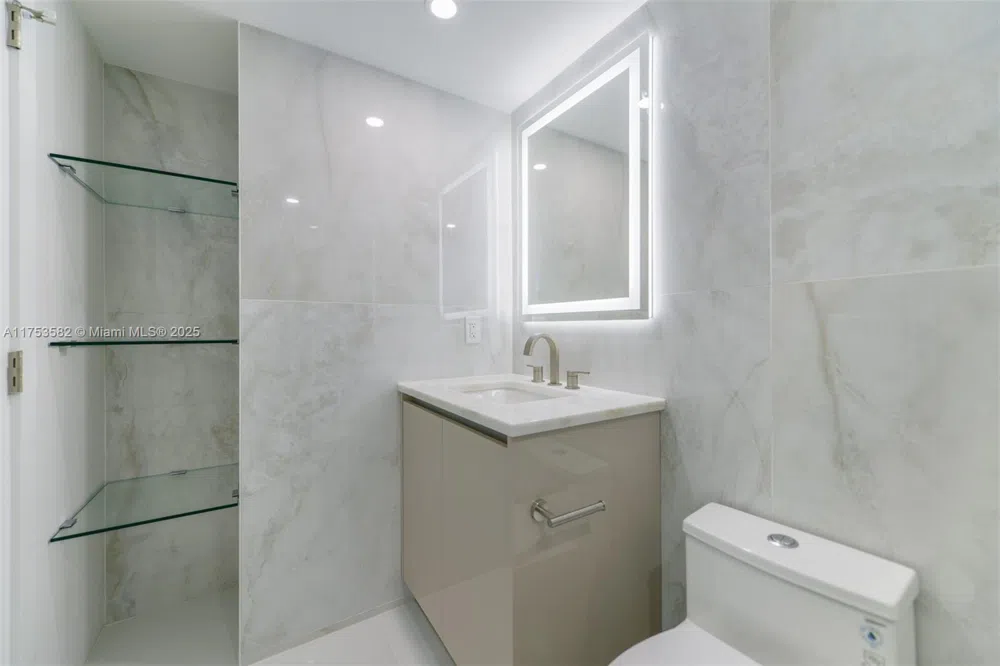 1950 S Ocean Dr #20L Hallandale Beach, FL 33009
