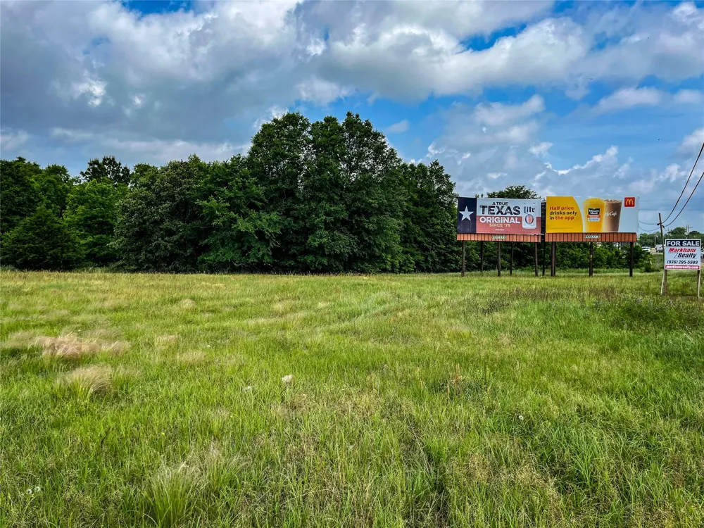 5 Highway 19 Trinity, TX 75862