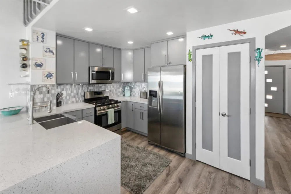 706 Ocean Ln Imperial Beach, CA 91932