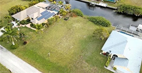 407 NW 33rd Ave
