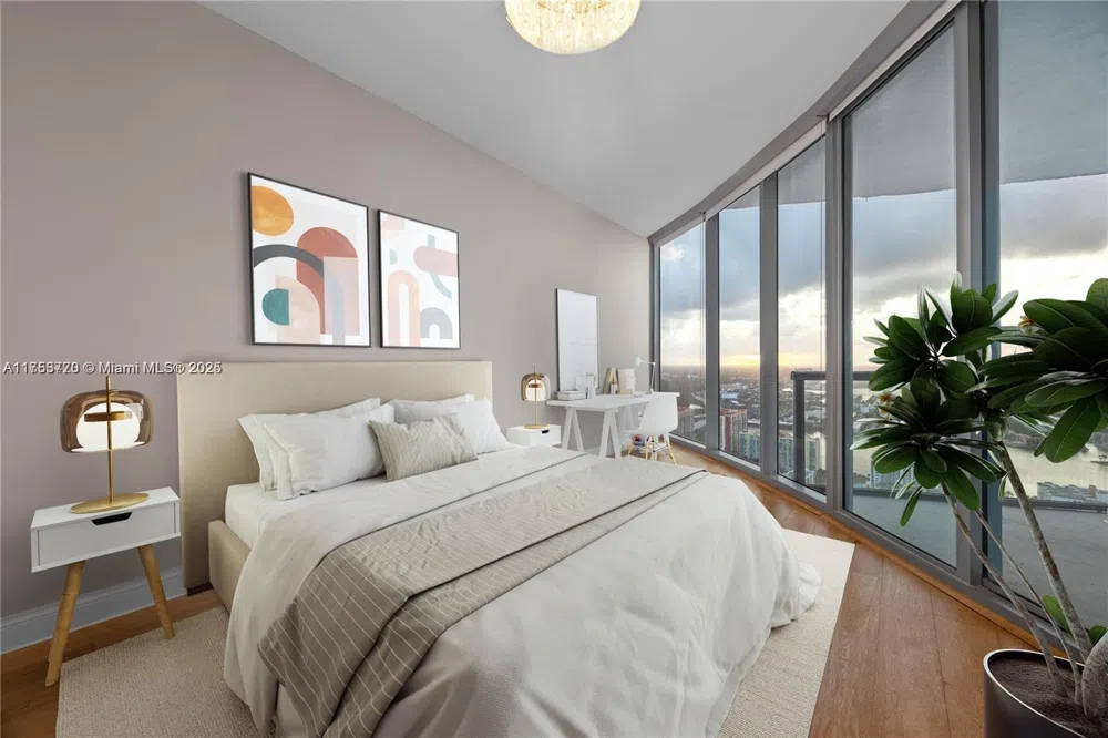 17001 Collins Ave #4705 Sunny Isles Beach, FL 33160