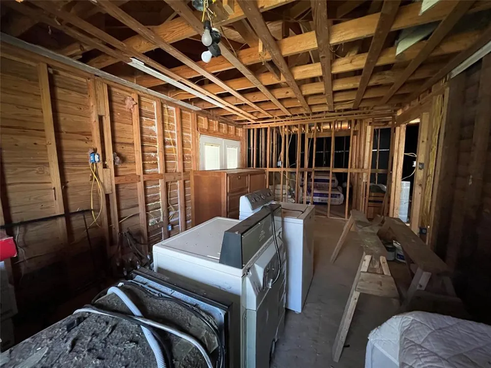 304 CR 1421 Jacksonville, TX 75766