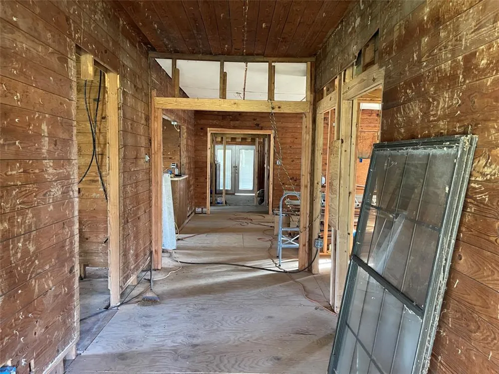 304 CR 1421 Jacksonville, TX 75766
