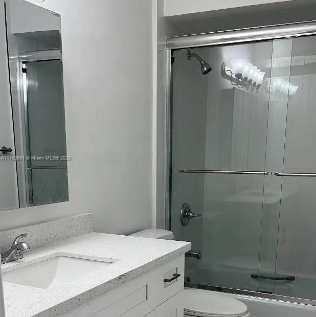 2307 Taylor St #205 Hollywood, FL 33020