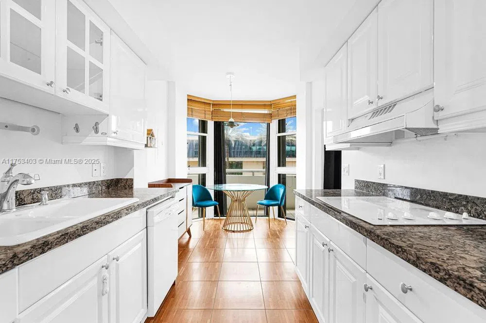 8925 Collins Ave #2E Surfside, FL 33154