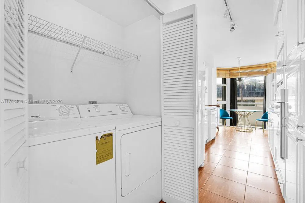 8925 Collins Ave #2E Surfside, FL 33154