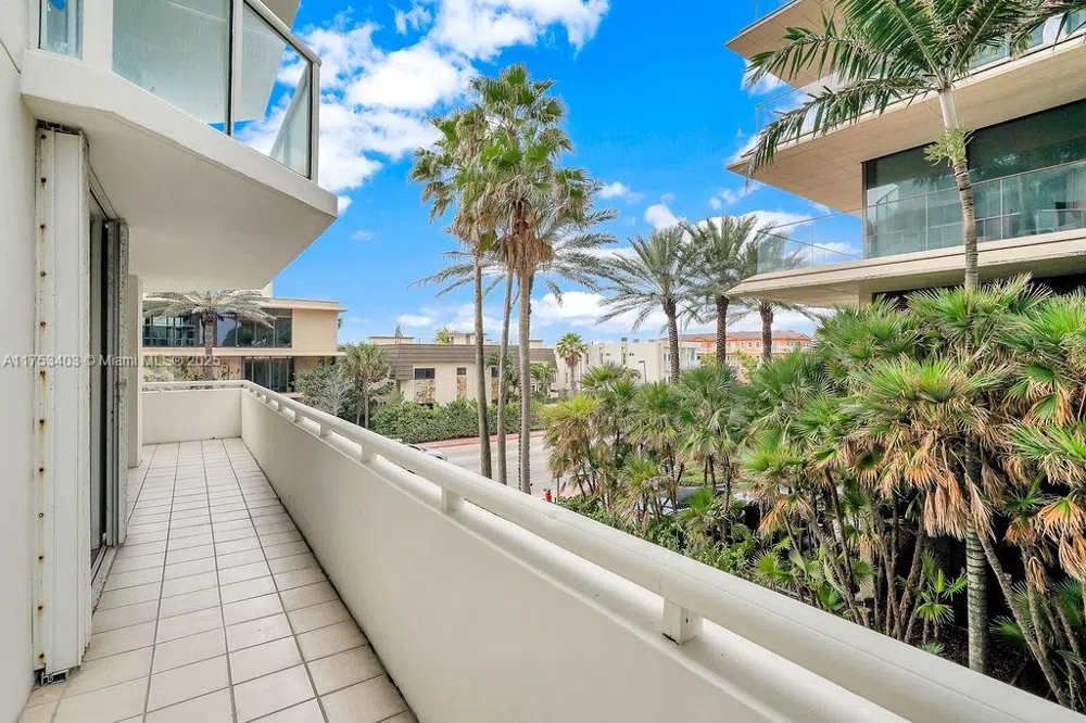 8925 Collins Ave #2E Surfside, FL 33154