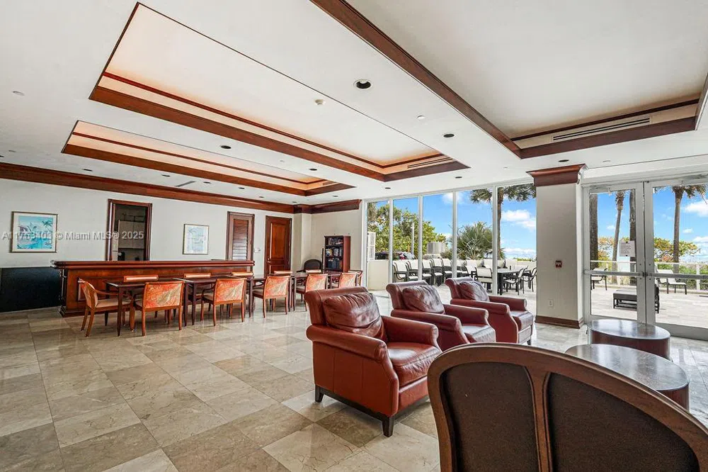 8925 Collins Ave #2E Surfside, FL 33154