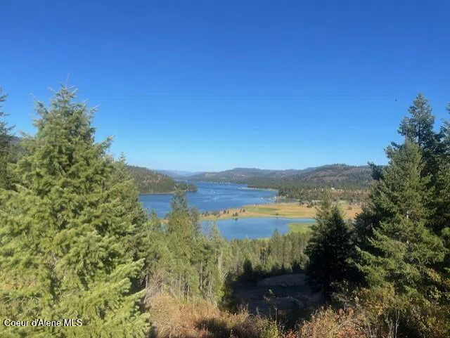 330 Living Waters Way Priest River, ID 83856