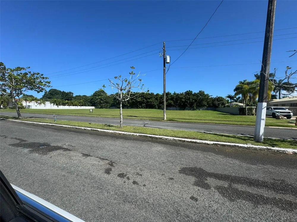 Hacienda El Molino A-10 CALLE PASEO MADRID Vega Alta, PR 00692