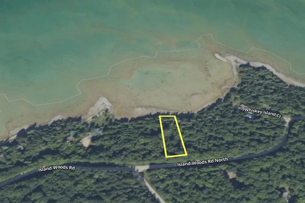 Island Woods Road St James Township, MI 49782