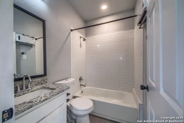 2630 OBSERVATION DR Unit 2 San Antonio, TX 78227