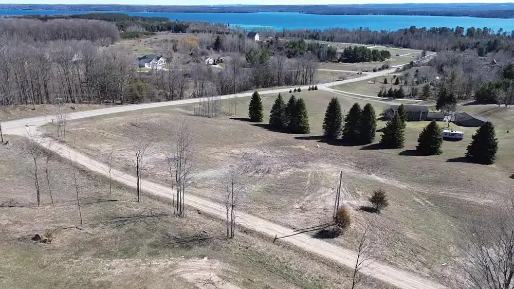 Palaestrum Road Whitewater Township, MI 49690