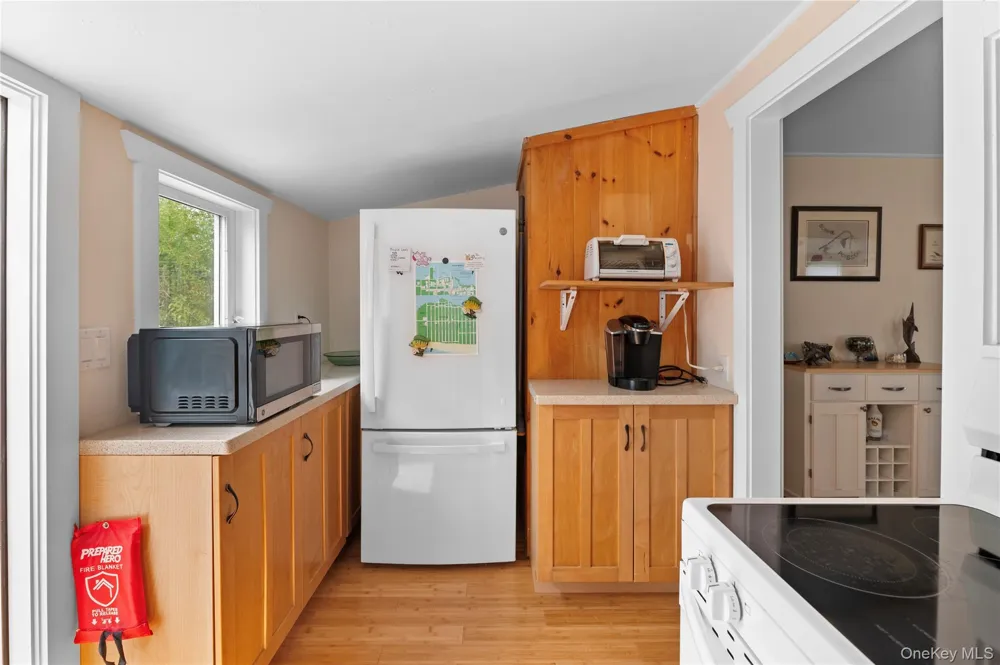 30 Bungalow Walk Ocean Beach, NY 11770
