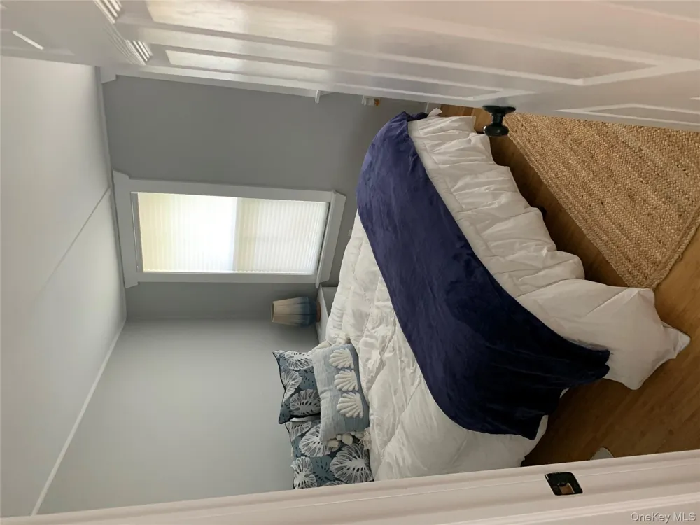 30 Bungalow Walk Ocean Beach, NY 11770
