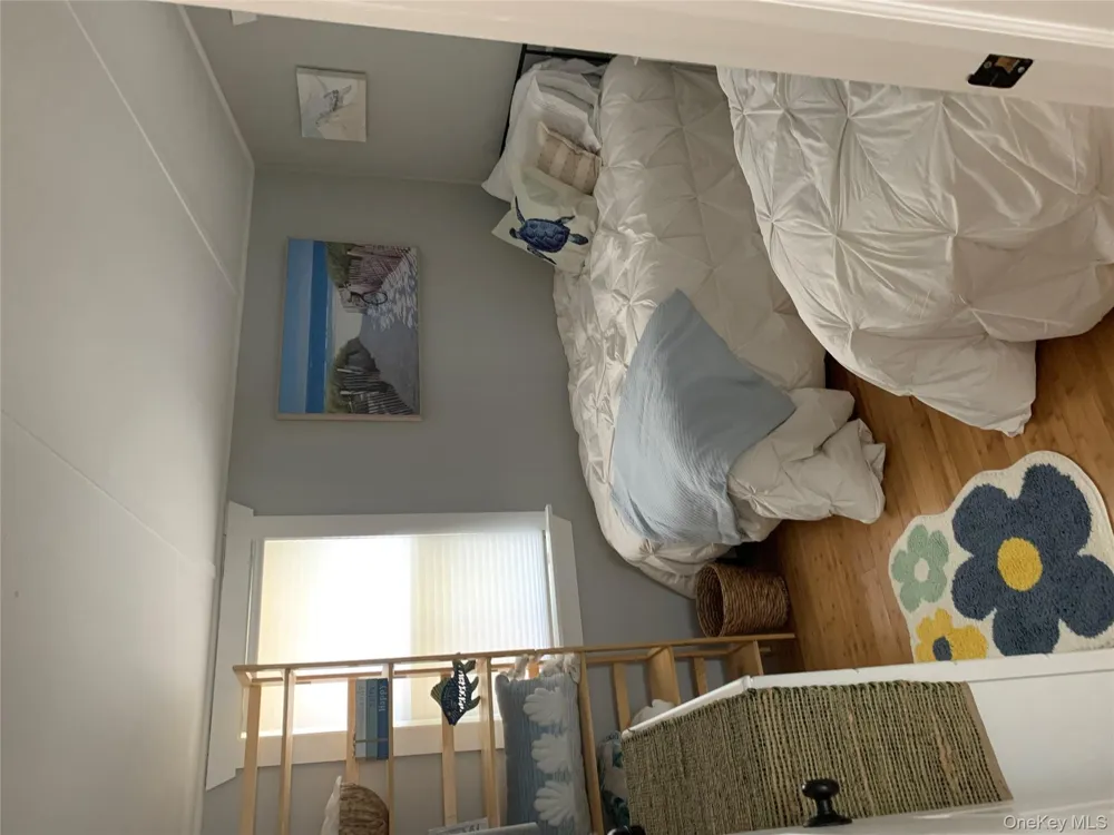 30 Bungalow Walk Ocean Beach, NY 11770