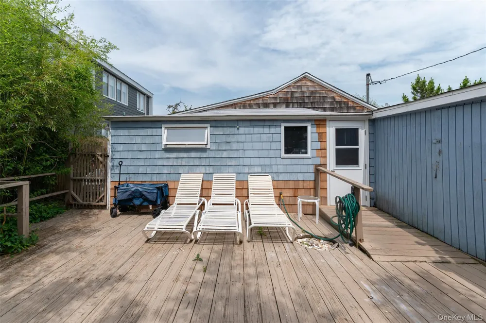30 Bungalow Walk Ocean Beach, NY 11770