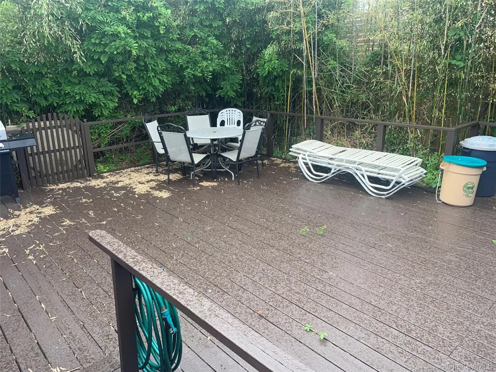 30 Bungalow Walk Ocean Beach, NY 11770