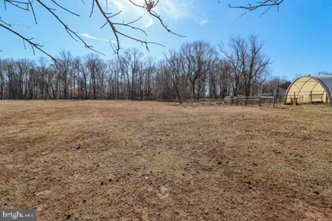 BELL MANOR ROAD
