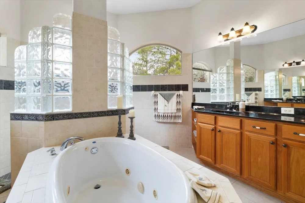 5194 W DEPUTY DRIVE Beverly Hills, FL 34465
