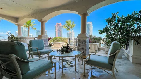 7241 Fisher Island Dr #7241