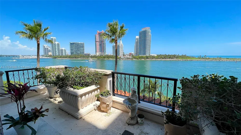 7241 Fisher Island Dr #7241 Miami Beach, FL 33109