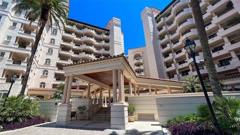 7241 Fisher Island Dr #7241 Miami Beach, FL 33109