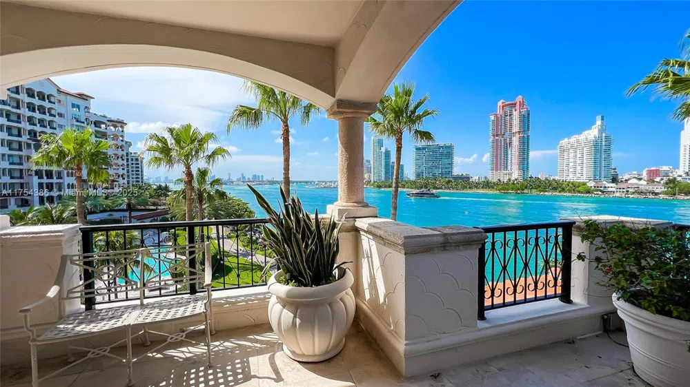 7241 Fisher Island Dr #7241 Miami Beach, FL 33109