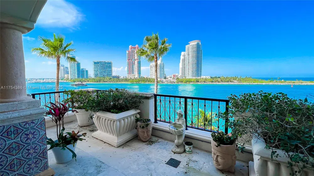 7241 Fisher Island Dr #7241 Miami Beach, FL 33109