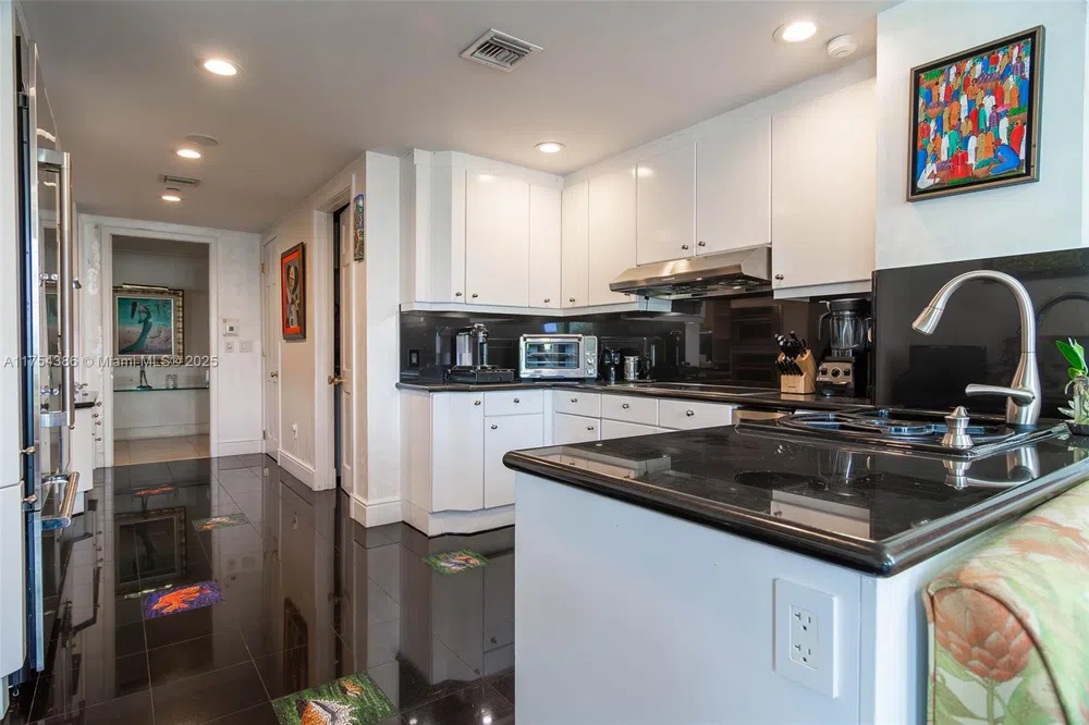 7241 Fisher Island Dr #7241 Miami Beach, FL 33109