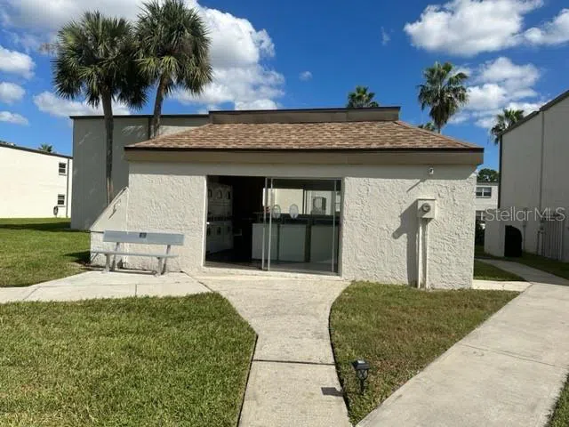 7701 STARKEY ROAD #731 Seminole, FL 33777