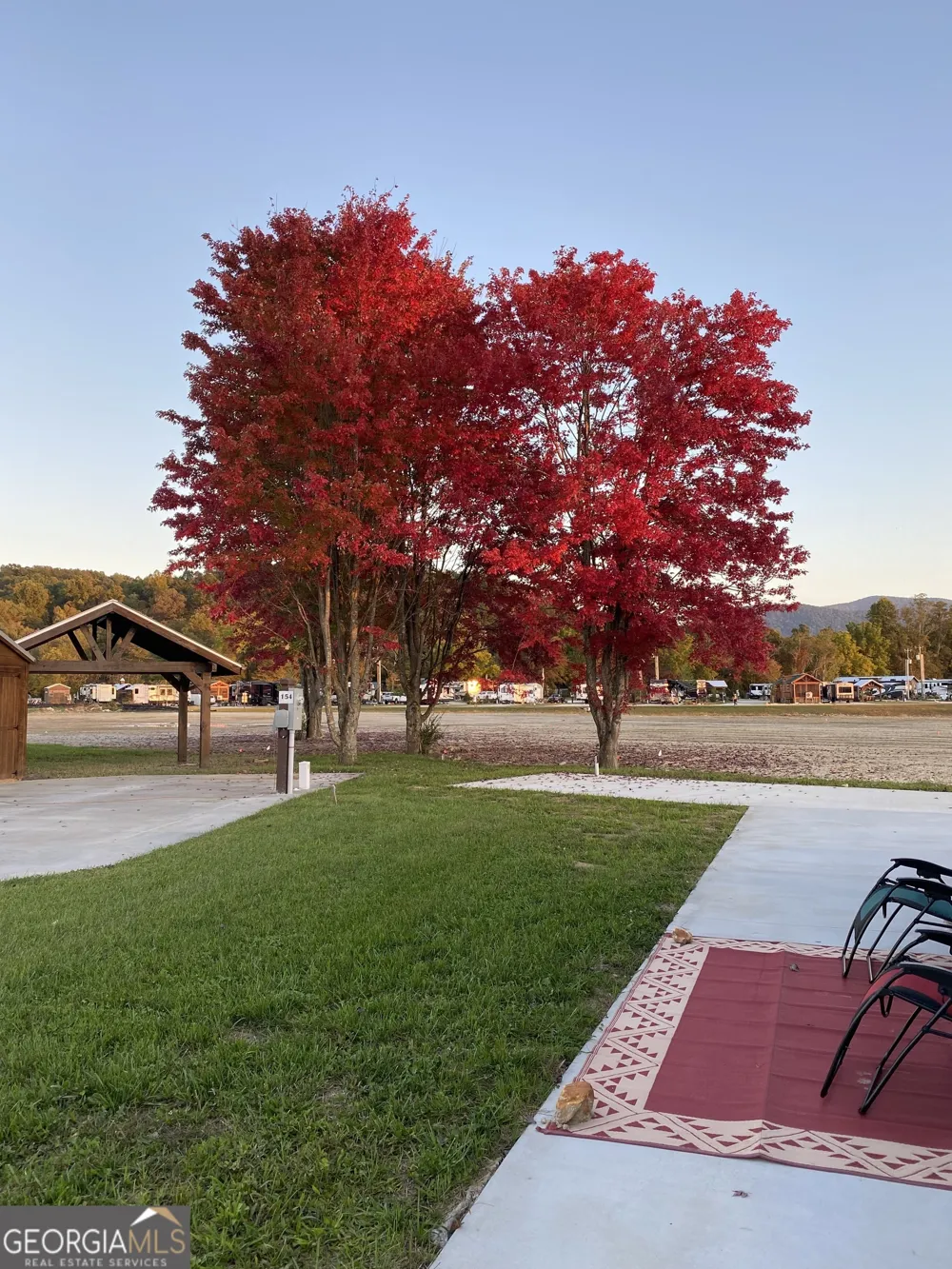 137 Foggy Mountain RD Blairsville, GA 30512