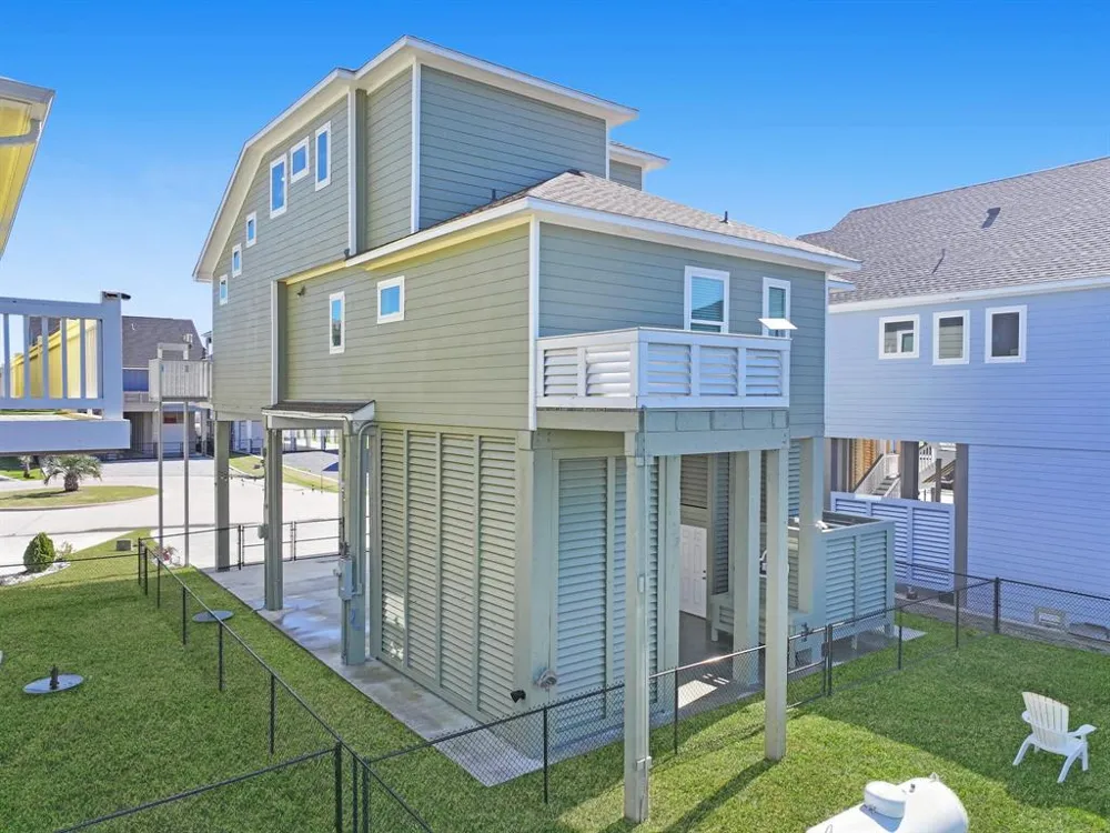 1991 Royaville Court Port Bolivar, TX 77650