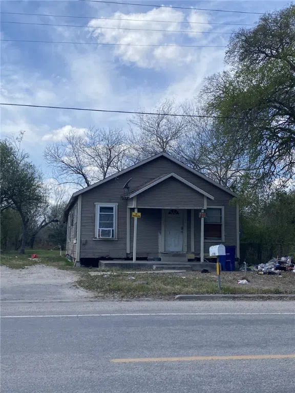 1309 Beam Station Road Alice, TX 78332