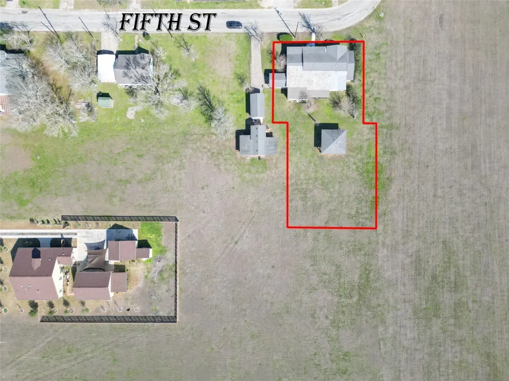 1414 Fifth Street Lockhart, TX 78644