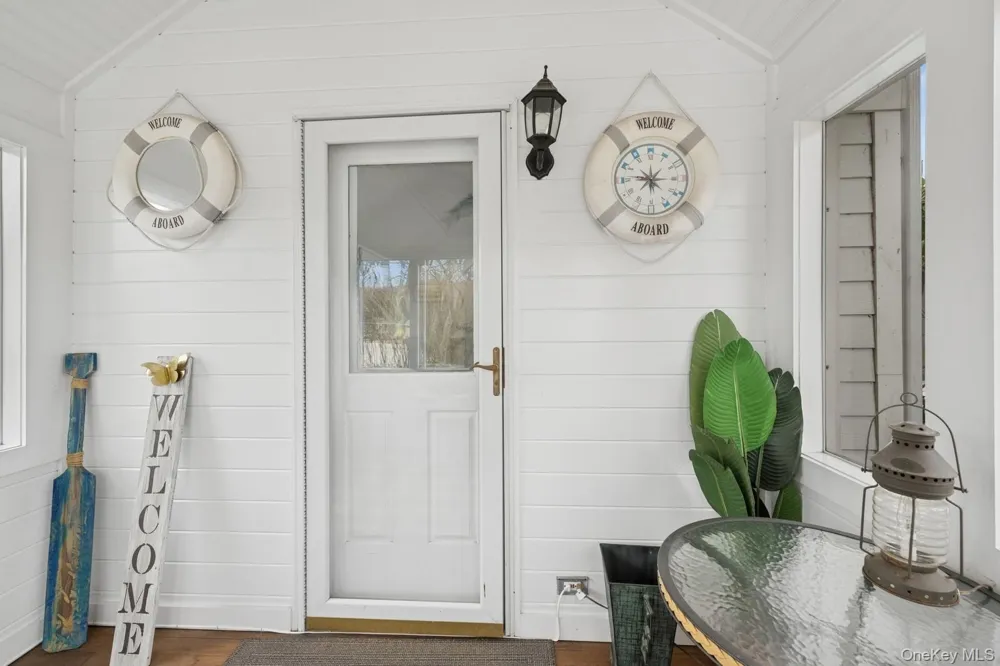 424 4th Street Greenport, NY 11944
