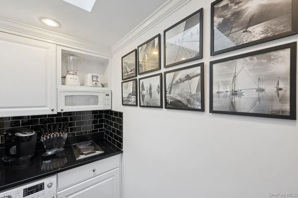 424 4th Street Greenport, NY 11944